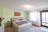 Schlafzimmer 2 OG - 