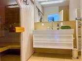 Duschbad mit Sauna EG - 