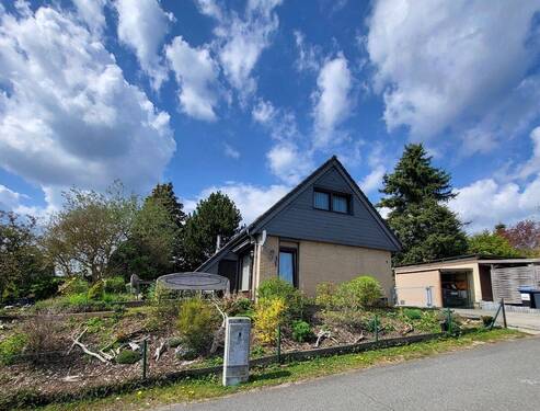 1. Hausansichten (4) - Doppelhaushälfte mit 54,00 m&sup2; in Moringen zum Kaufen