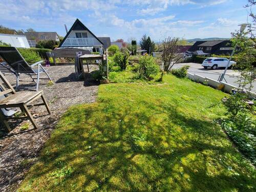 4. Terrasse und Grundstück (2) - 