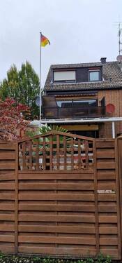 Haus rückseitige Ansicht - 6 Zimmer Mehrfamilienhaus, Wohnhaus zum Kaufen in Hürth