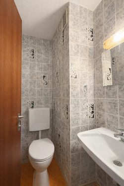 WC - 