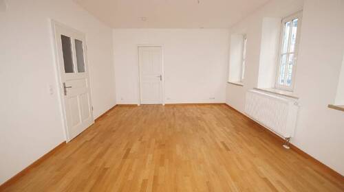 Wohnen - 2 Zimmer Etagenwohnung zur Miete in Straubing