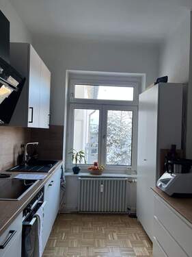 Küche mit EBK zur Übernahme - Etagenwohnung mit 86,00 m&sup2; in Aachen zur Miete