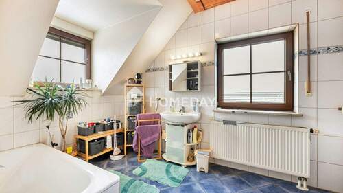 1. OG Badezimmer 1 - 