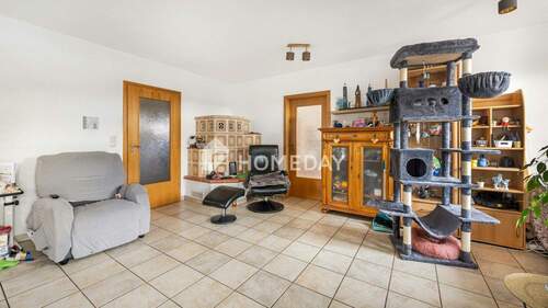 EG Wohnzimmer 1 - 6 Zimmer Einfamilienhaus in Regensburg