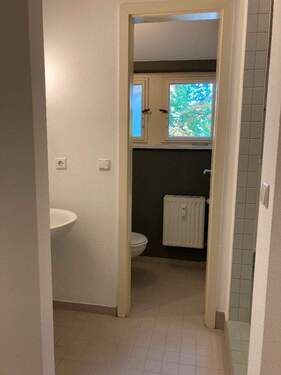 Waschbecken/WC/Dusche - Büro in Berlin zur Miete