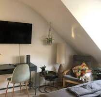 Moderne und Vollmöblierte 1-Zimmerwohnung mit Balkon in Düsseldorf Oberbilk