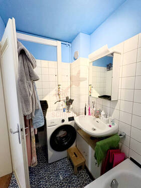 Badezimmer - 2 Zimmer Etagenwohnung in München