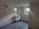 Heizungskeller mit Dusche - 