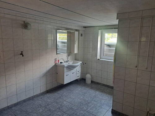 Heizungskeller mit Dusche - 