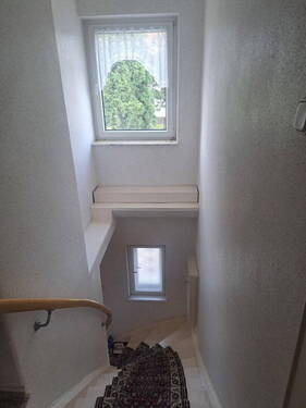 Treppe zum Obergeschoss - 