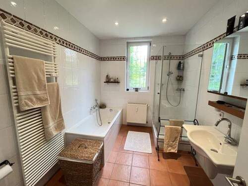 Bad Gartengeschoß - 