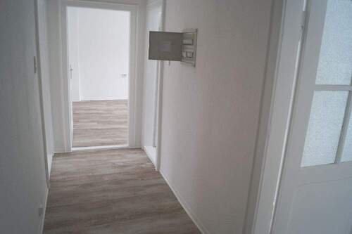 Flur - 2 Zimmer Etagenwohnung zur Miete in Fürstenwalde (Spree)