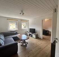 Clever wohnen, statt teuer kaufen! Charmante 3 Zimmer-Wohnung im Erbbaurecht in Zuffenhausen (Rot) - Stuttgart