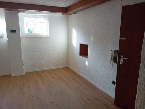 Büro-/Lagerfläche.jpg - 3 Zimmer Büro in Schorndorf