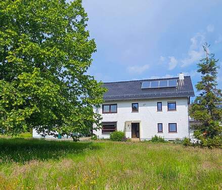 Frontansicht - 8 Zimmer Einfamilienhaus zum Kaufen in Eitorf