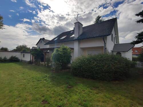 Garten mit Terrasse - 