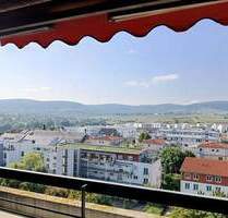 Fernsicht pur! 4,5 Zi.-Wohnung mit Aufzug und Garage! - Weinstadt Endersbach