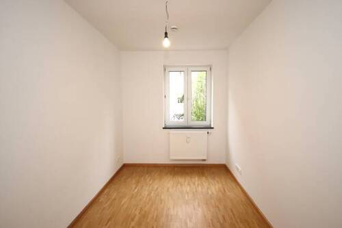 Kind_Homeoffice - Etagenwohnung mit 89,00 m&sup2; in München zur Miete