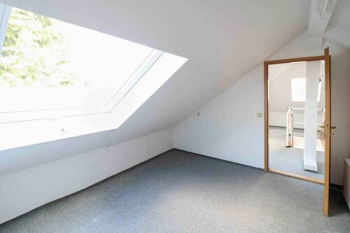 Raum II DG (2) - 