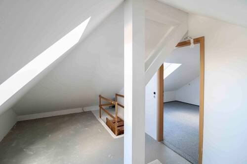 Raum III DG - 
