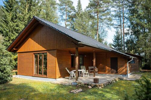 Außenansicht Terrasse - Gepflegtes Holzhaus in idyllischer Lage von Himbergen, am Rande der Göhrde