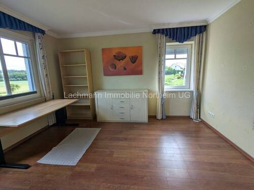 Kinderzimmer 1 - 