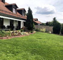 Liebevoll gepflegtes Einfamilienhaus mit Aussicht auf die Landschaft - Train