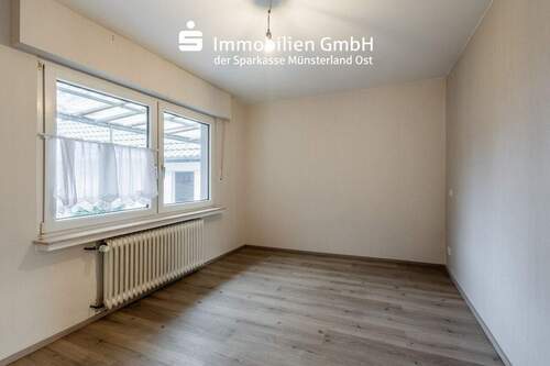 Schlafzimmer im Erdgeschoss - 