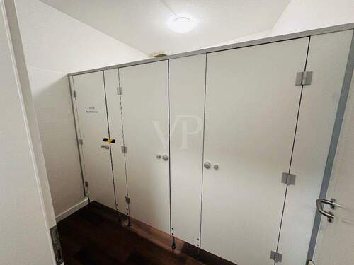 Damen WC 2 im 2.OG - 