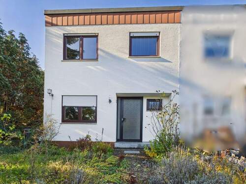 Ansicht Ost - 5 Zimmer Reihenendhaus zum Kaufen in Waiblingen