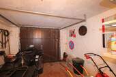 Garage - 