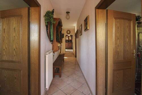 Flur - 4 Zimmer Einfamilienhaus in Baustert