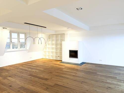Wohn-Koch-Essbereich - Etagenwohnung mit 134,00 m&sup2; in Nürnberg zur Miete