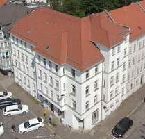 Investieren in Leipzig-Schönefeld: Denkmalgeschütztes ETW-Paket mit 3 Einheiten