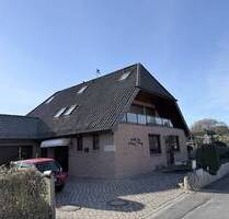 Exklusives Wohnen mit Wellness-Oase: Großzügiges Ein- bis Zweifamilienhaus in Bremen-Vegesack