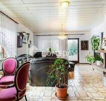 Großzügiges Einfamilienhaus mit durchdachter Raumaufteilung, Garten und Terrasse - Dillingen an der Donau Donaualtheim