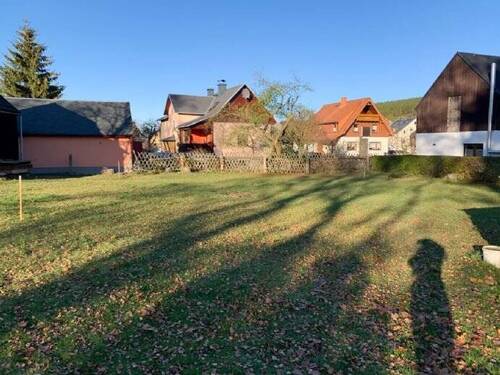 Bild 1 - Einmalige Gelegenheit - Wunderschön gelegenes Grundstück in Neudorf!!