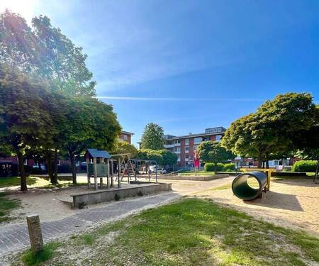 Spielplatz Innenhof - 3 Zimmer Etagenwohnung zum Kaufen in Stade