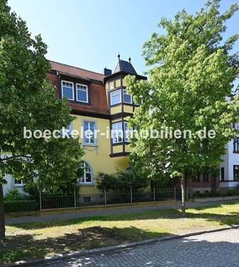 Bild 2 - 9 Zimmer Mehrfamilienhaus, Wohnhaus zum Kaufen in Naumburg (Saale)