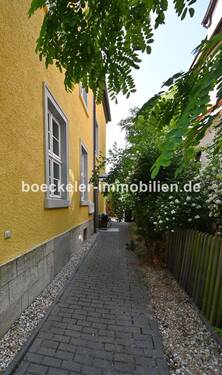 Bild 3 - 9 Zimmer Mehrfamilienhaus, Wohnhaus in Naumburg (Saale)