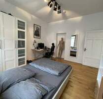 Moderne und Vollmöblierte 2-Zimmer-Wohnung mit Balkon in Düsseldorf Derendorf