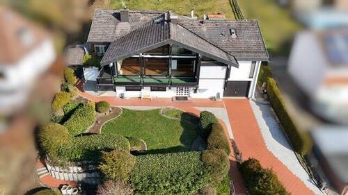 Bild 2 - 6 Zimmer Einfamilienhaus zum Kaufen in Coburg