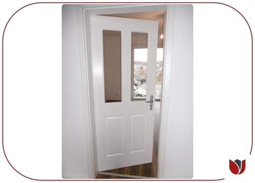 Hochwertige Kassettentüre mit Glaseinsatz - 1 Zimmer Terrassenwohnung in Leichlingen