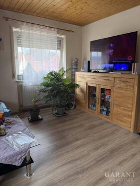 Wohnzimmer - 2 Zimmer Etagenwohnung zum Kaufen in Schwäbisch Gmünd