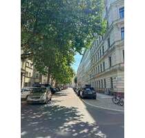 Über den Dächern der Südvorstadt: 3-Raumwohnung mit Spitzboden in Bestlage - Leipzig