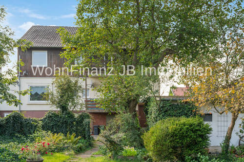Blick aus dem Garten - 