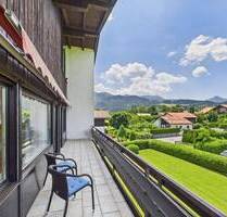 Direkt am Tegernsee - hell, ruhig, mit traumhaftem Seeblick & Bergblick - Möblierte 3-Zimmer-Wohnung - Bad Wiessee