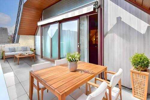Balkon Obergeschoss - Einfamilienhaus mit 145,00 m² in Duisburg / Mündelheim zum Kaufen